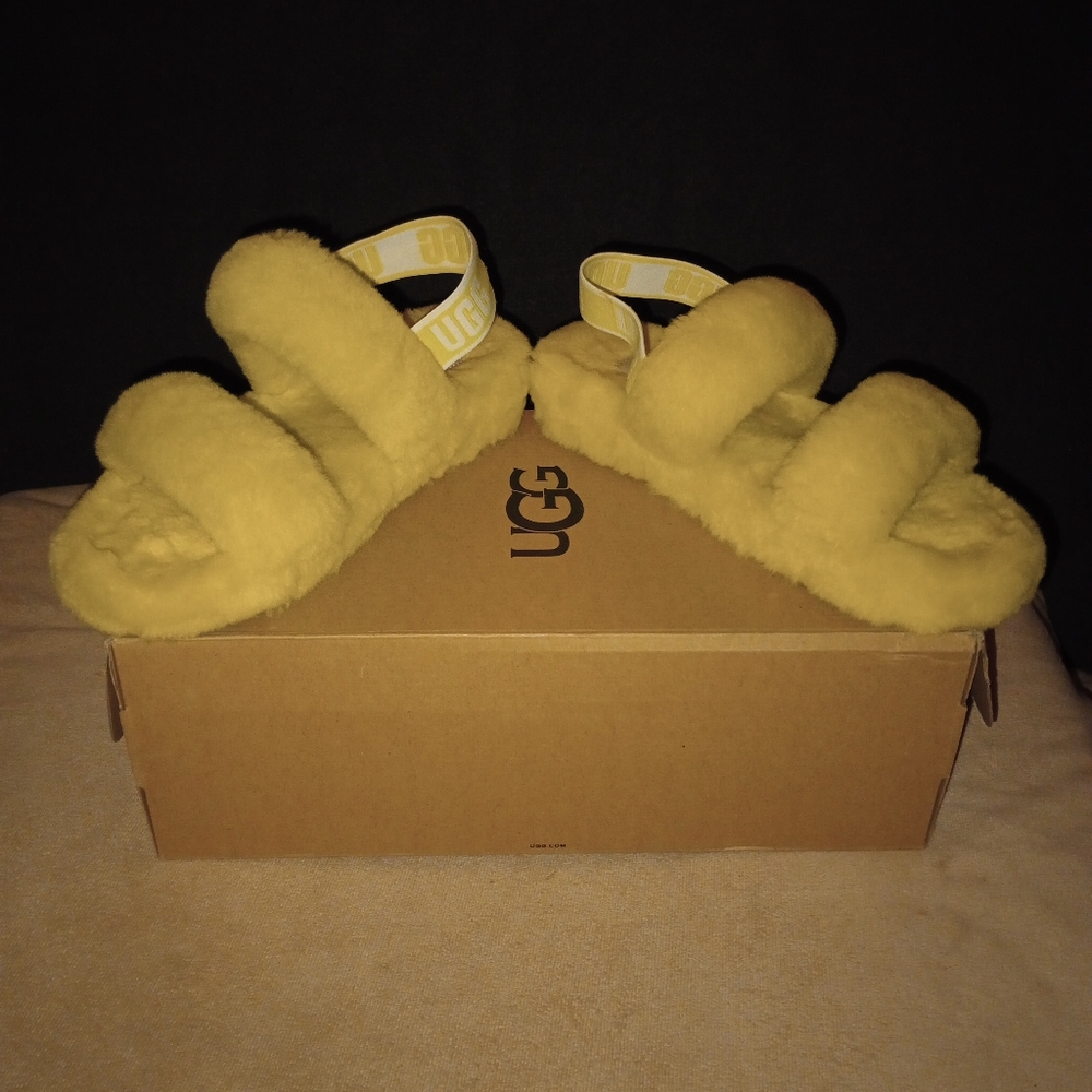 COPY - IOB UGG OH YEAH SLIPPERS Size 7